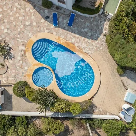 Stunning Ifach & Sea Views Stylish Casa Sonedo *