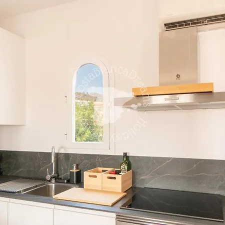 Apartment Stunning Ifach & Sea Views Stylish Casa Sonedo *